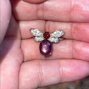 NWT Elegant Natural Ruby Star & Garnet Bee Ring in 925 Silver Size 5.5
